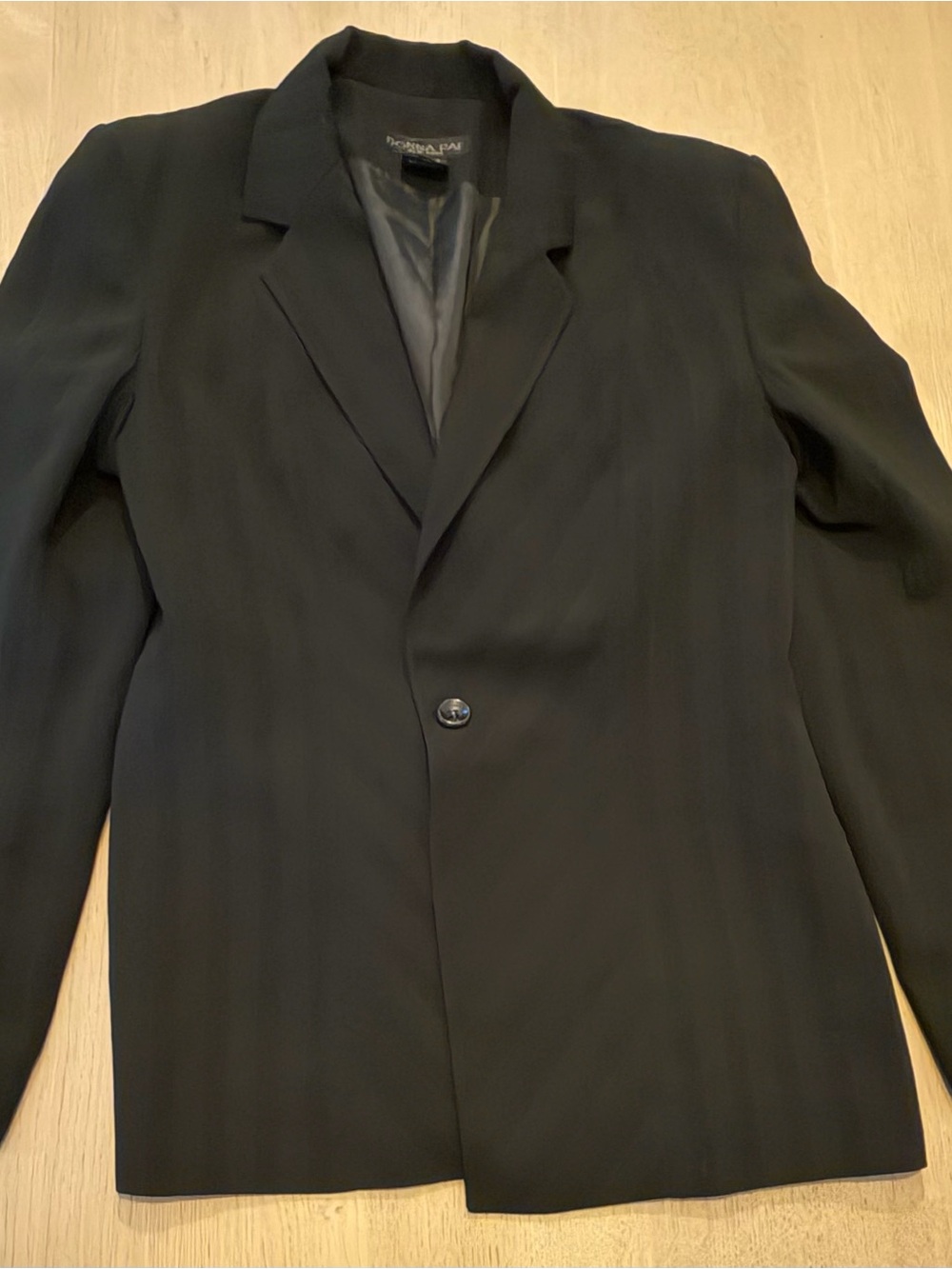 Donna Rae Women’s Black Single-Button Blazer Size 8